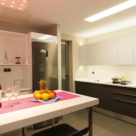 Modern Holiday With Pool In Maspalomas 4*