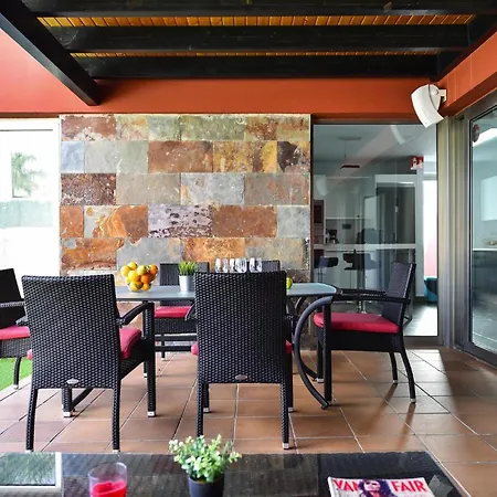 Modern Holiday With Pool In Maspalomas מלון