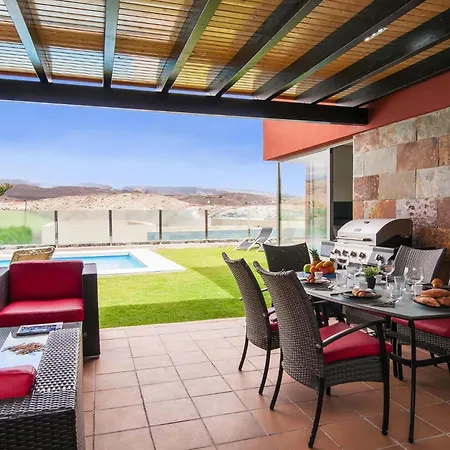 מלון Modern Holiday With Pool In Maspalomas 4*
